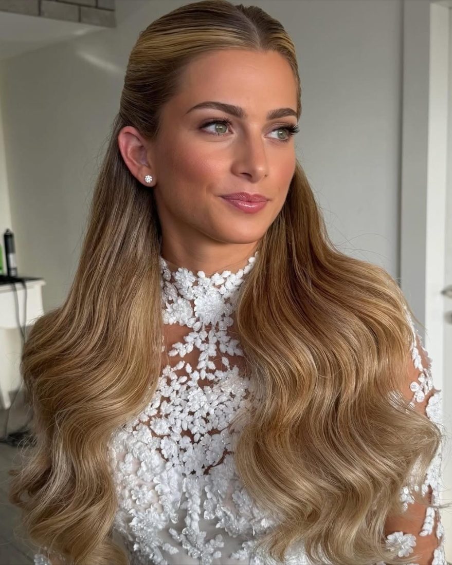 Client with a luminous, even golden tan